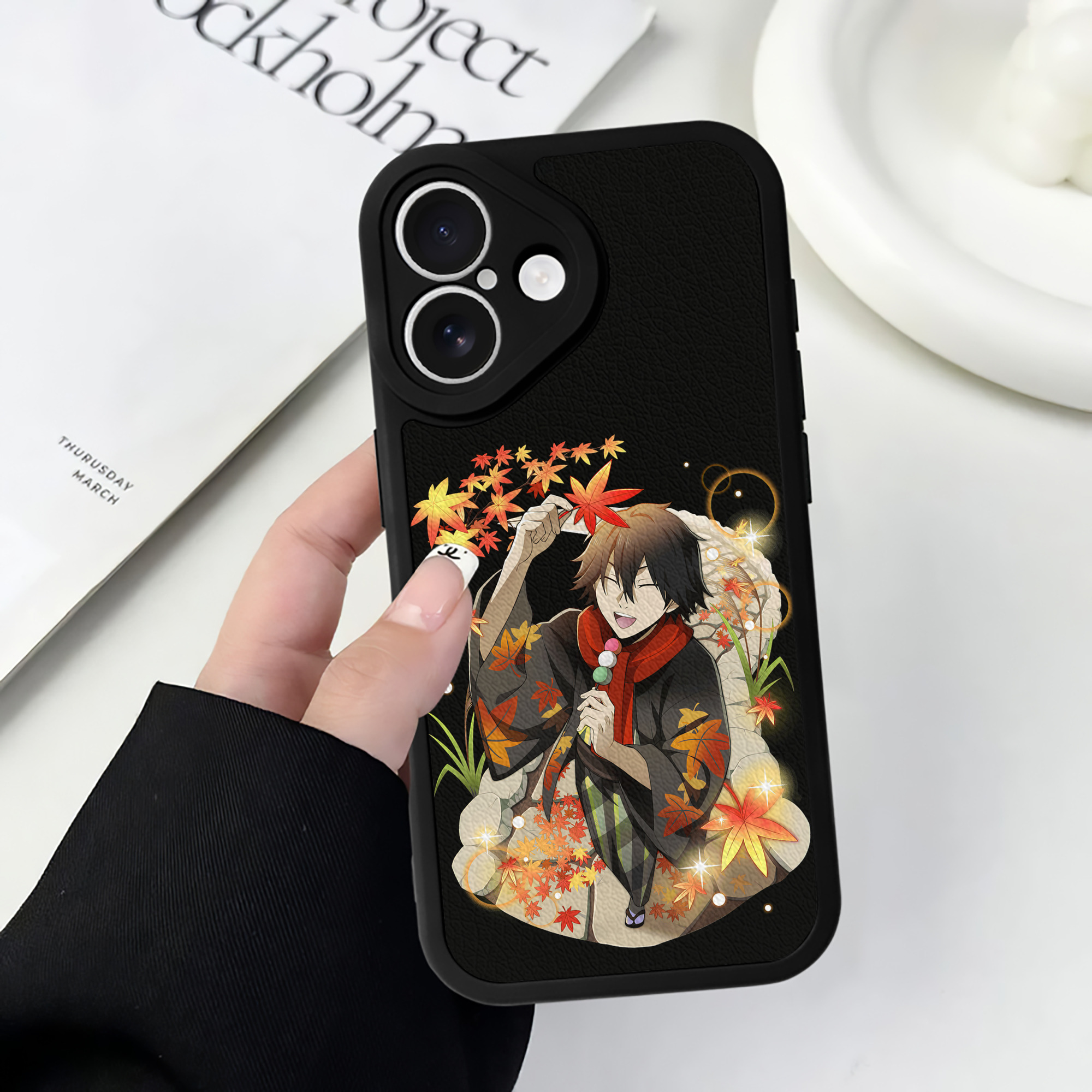 （画像用） 文豪ストレイドッグス Bungo Stray Dogs 【iPhone 16シリーズ対応】シリコンスマホケース（レザー調） 材質：シリコン